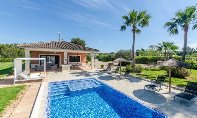 Muro Villa | YourHouse Villa Romani con piscina privada y jardín