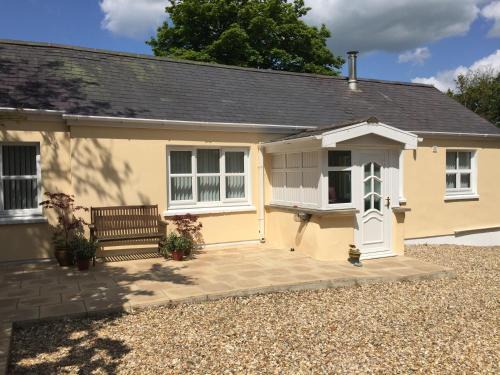 Carmarthen Casa | Yr Hafan