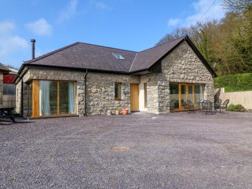 Penmon Casa | Yr Hen Dairy