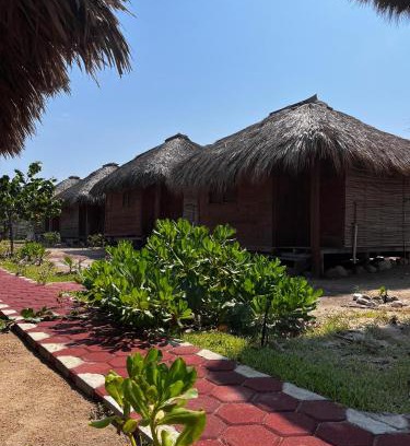 Villa de Tututepec de Melchor Ocampo Otro | Yuku Vii Cabañas, Cerro Hermoso, Oaxaca
