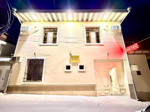 Samarkand Casa | Yusuf Gold House