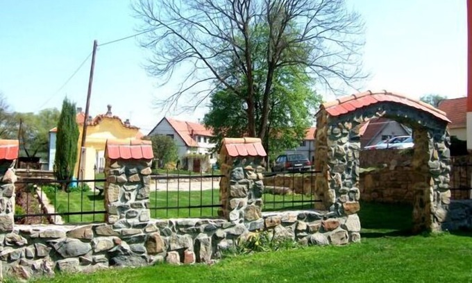 Lesany Casa | Zámek Lešany