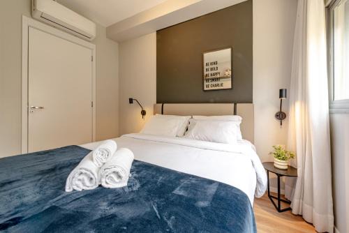 Pinheiros Apartamento | Z 110 · Studio no Coração de Pinheiros 150 Metro do Metro