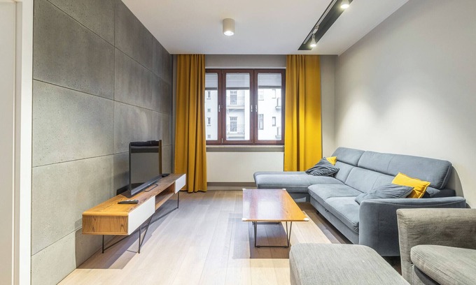 Katowice Apartamento | Zabrska 18 Spacious Apartment
