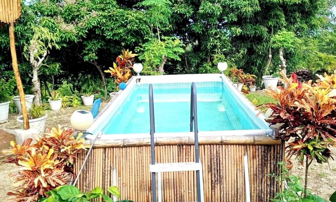 San Remigio Otro | Zane Green Haven - Spacious rooms & big backyard overlooking the hills & sea