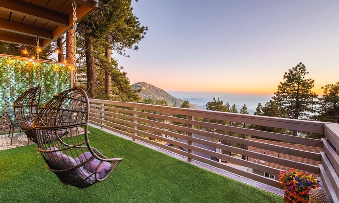 Running Springs Cabina | Zen Den: 2-bedroom cabin 11 minutes from Snow Valley Mountain Resort