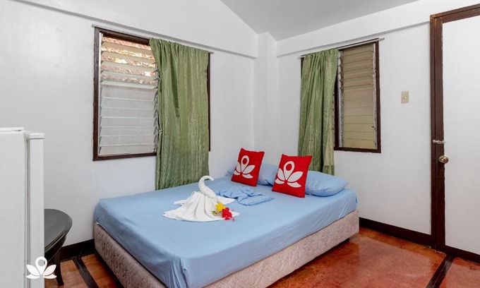 Catangnan Hotel | ZEN Rooms Garden Beach Siargao