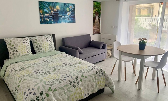 Villepinte Apartamento | Zen, studio near Paris Roissy CDG Airport, Disneyland, Asterix, Exposition