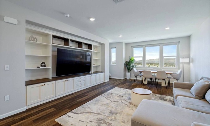 Communications Hill Casa | Zen Zest Zone: Unwind and Relax