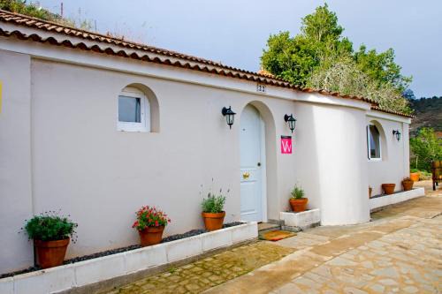 Barranco del Pinar Chalet De Esquí | Zenda de Fontanales