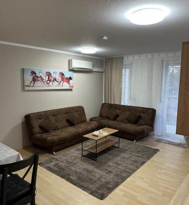 Oberdorla Apartamento | Zentral Stilvolle zwei Zimmer Wohnung
