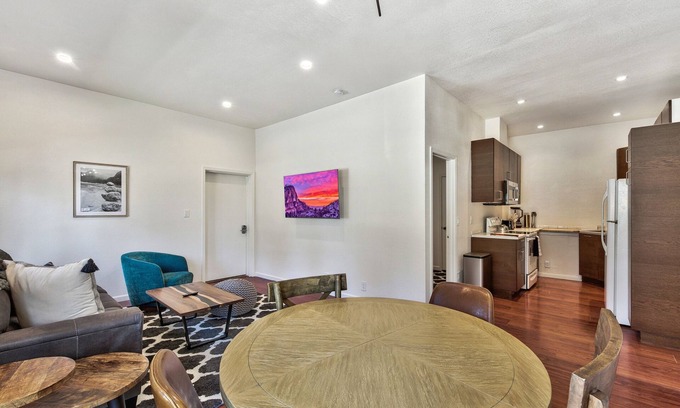Zephyr Cove Condominio | Zephyr Cove first level 1 Bed: close to everything bike, ski, swim!