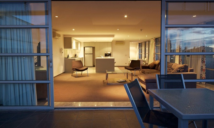 Sullivan's Cove Hotel | Zero Davey Boutique Apartment Hotel