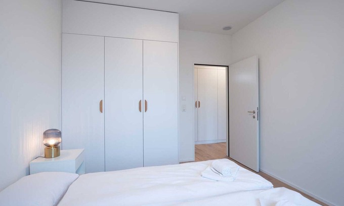 Center Apartamento | ZH Green 3 - Letzigrund HITrental Apartment