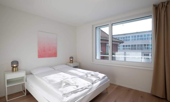 Center Apartamento | ZH Pink 2 - Letzigrund HITrental Apartment