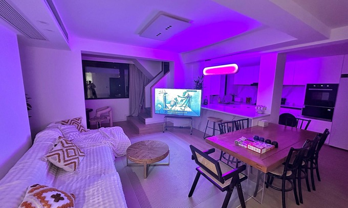 Shanghai Apartamento | ZHome-Gingkgo Garden- Four bedrooms duplex