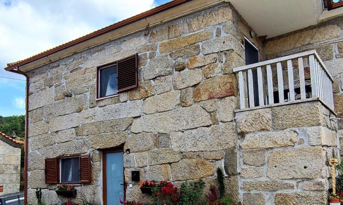 Vila Pouca de Aguiar Casa | Zimão Garden House