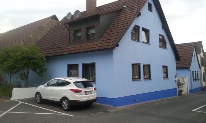 Grossostheim Casa | Zimmer Familie Sustrean