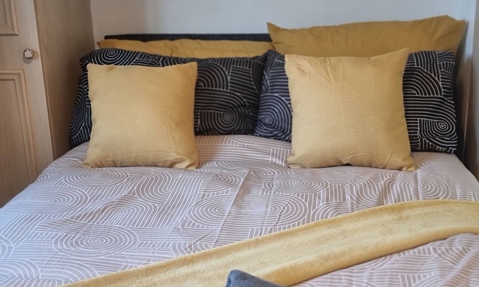 Sunderland Casa | Zinoc Delightful Apartment, free parking
