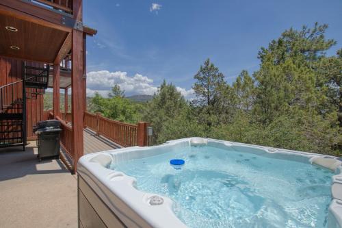 Zion National Park East Entrance Casa | Zion Ridge- Game Room, Hot Tub, 9 beds, Sleeps 14
