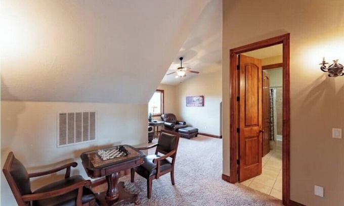 Zion National Park East Entrance Casa | Zion Views- Deer Haven Lodge+Resort Access