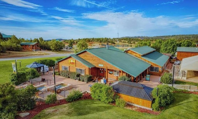 Zion National Park East Entrance Casa | Zion Views- La Mesa Lodge + Resort Access