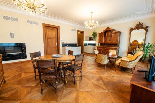 Karlovy Vary Apartamento | Zlatý Pelikán Apartments