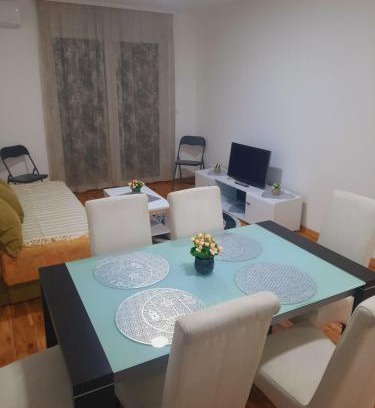 Mladenovac Apartamento | ZMAJ lux
