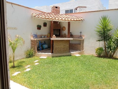 Torreon Casa | Zona TSM 2 habitaciones 2 camas 1 sofa cama circuito privado casa completa con todas las comodidades para trabajar o descansar en familia