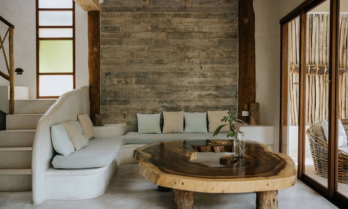 Zona Hotelera Casa | Hermosa casa en la playa de Tulum con patio privado en la azotea. Duerme 6-8.
