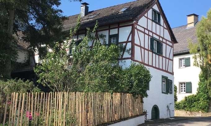 Ahrdorf Apartamento | Zum-Goldenen-Schaf