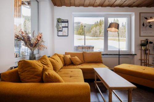 Unterjoch Casa | Zum Hüttenklaus - 12 Personen Gruppenunterkunft in den Bergen mit eigenem Badezuber