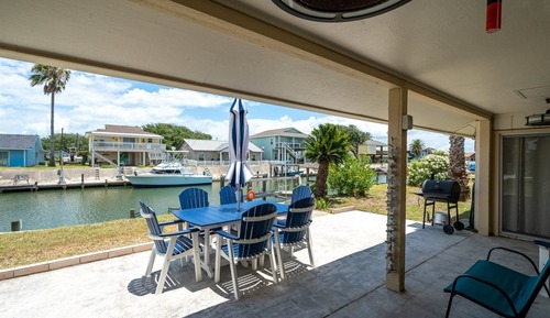 Casa (3 Bedrooms)
