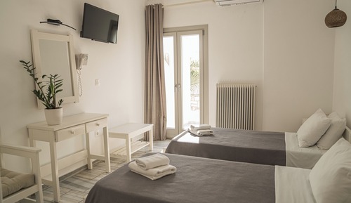 Habitación económica con 1 cama doble o 2 individuales