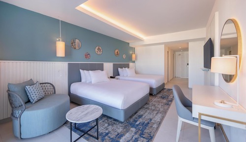 Habitación Deluxe, 2 camas dobles, vistas parciales al mar