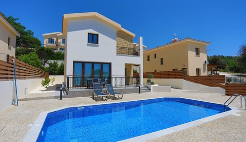 Villa, fumadores