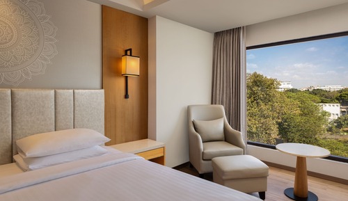 Suite junior, 1 cama de matrimonio grande, no fumadores, vistas a la ciudad