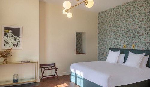 Habitación junior doble, 1 cama de matrimonio grande, vistas al jardín