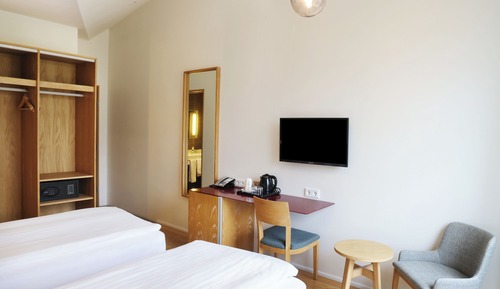Habitación estándar con 1 cama doble o 2 individuales