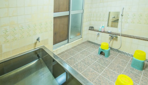 Habitación estándar, baño compartido (For 1 Person)