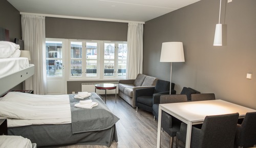 Habitación familiar, varias camas