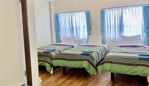 Habitación triple, no fumadores, baño privado (Pension, Triple Room)