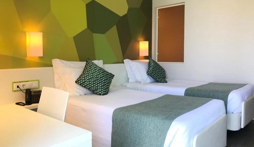 Habitación estándar con 2 camas individuales