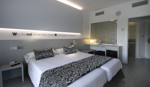 Suite junior (Spa Access, 3 Adults)