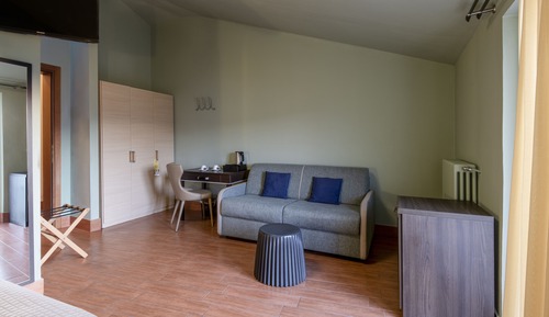 Habitación panorámica con 1 cama doble o 2 individuales, 1 cama doble o 2 individuales (Panorama)