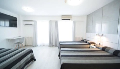 Habitación cuádruple estándar