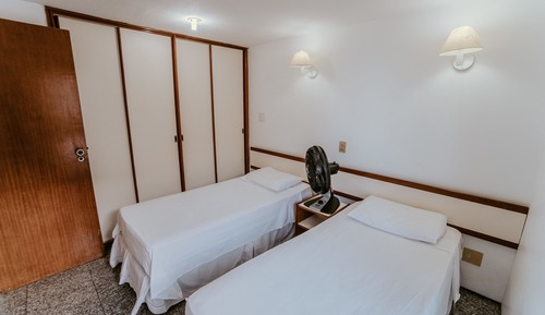 Apartamento familiar, 2 habitaciones, vistas al mar