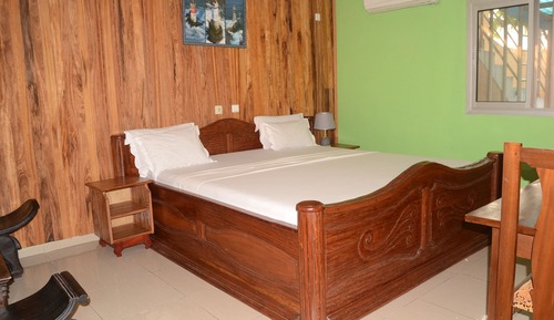 Apartamento Premium, baño privado, vistas al mar (Rdc)