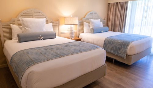 Habitación Signature, 2 camas de matrimonio, vistas al puerto, planta baja