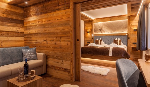 Habitación triple Deluxe, balcón